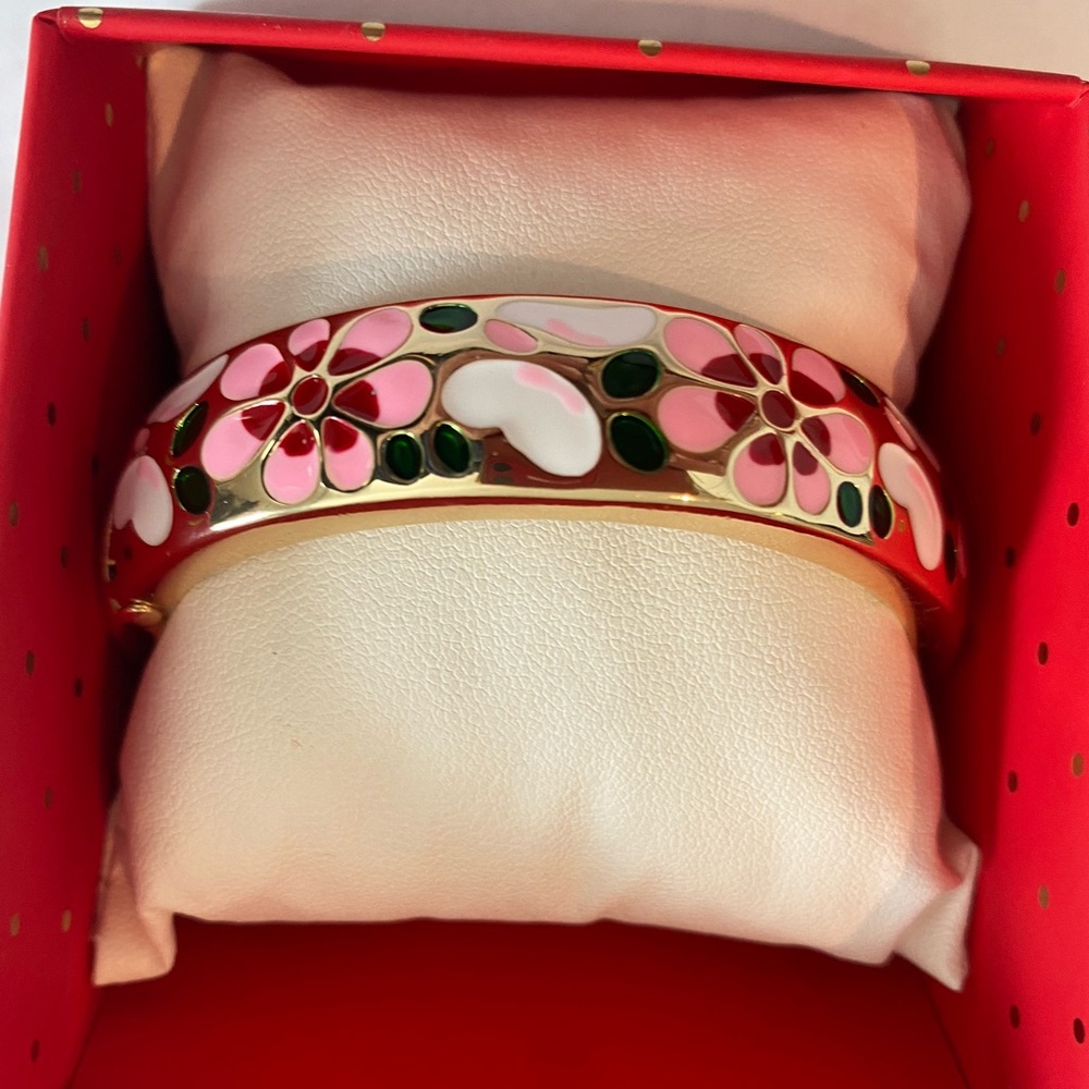 True to form Enamel pink multicolor Floral Hinged Bangle Bracelet gold Tone NWT